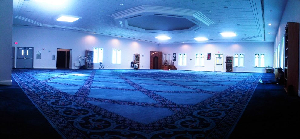12 - London Muslim Mosque Main Prayer Hall Carpet